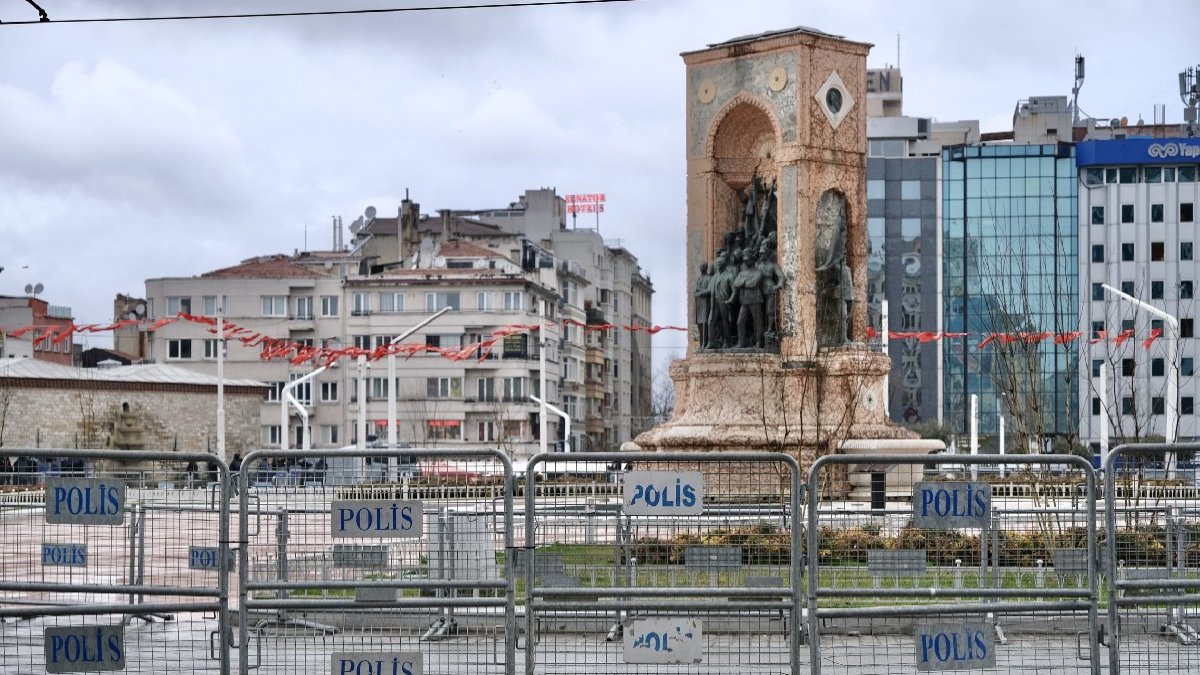 İBB'nin Taksim Meydanı'nda voleybol maç yayınına izin çıkmadı! İstanbul Valiliği açıklama yaptı