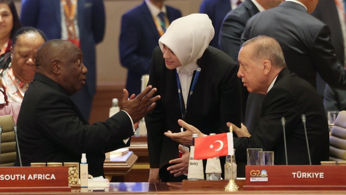 Dünya liderleri G20 zirvesinde buluştu