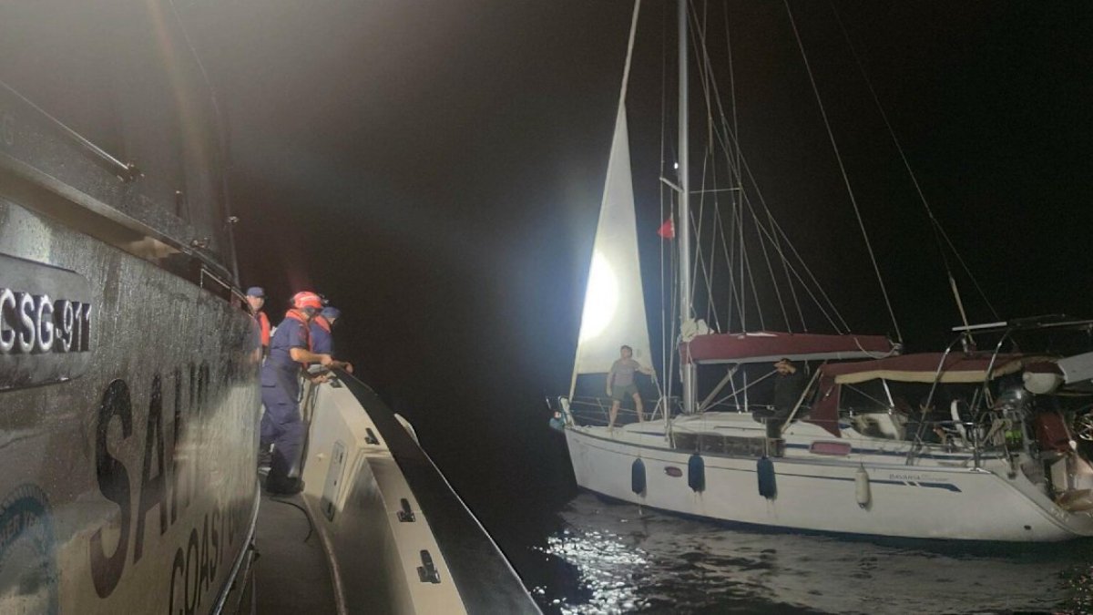 Yurt dışına kaçmaya çalışan 43 FETÖ şüphelisi yakalandı