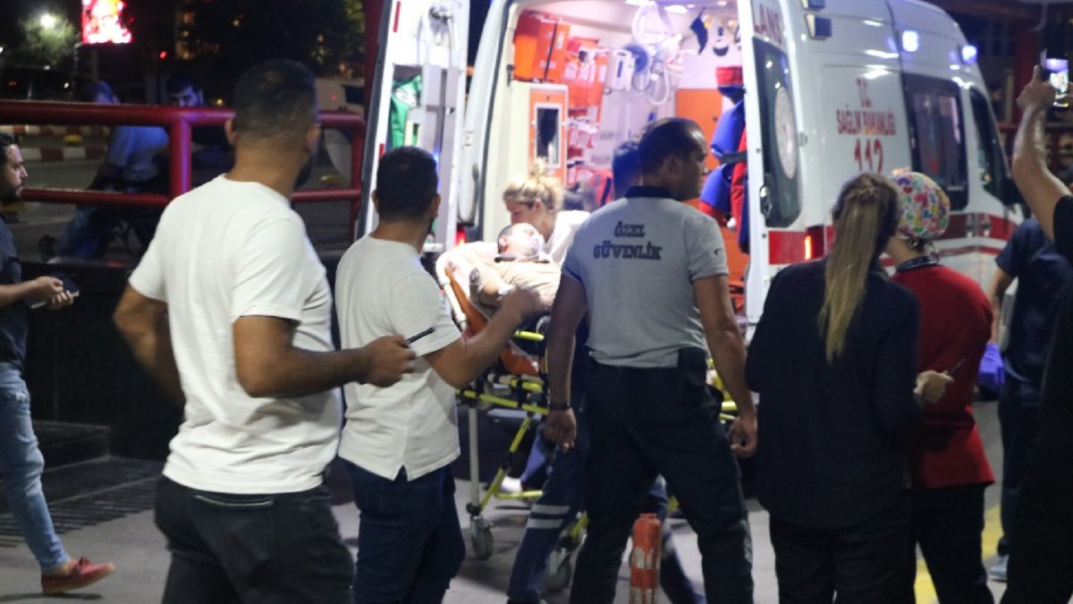 Mahalle bekçisini pompalı tüfekle vurdu