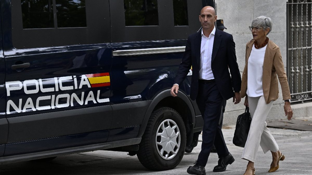 Olay adam Luis Rubiales ifade verdi