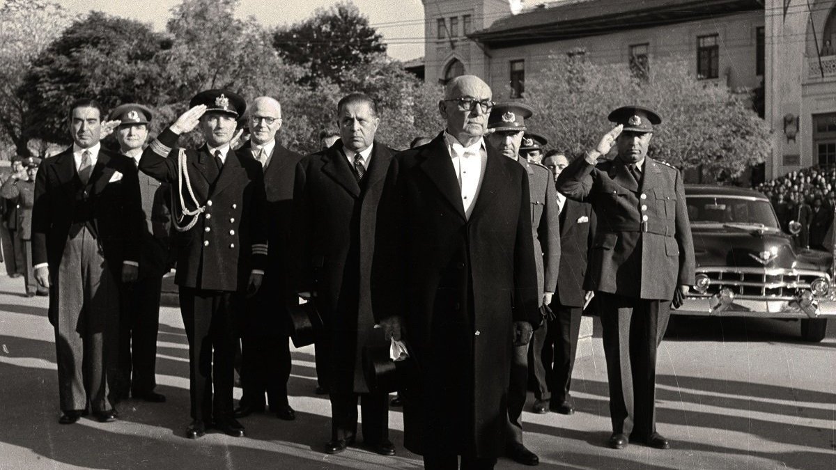 Cumhuriyet'in 31. yıldönümü kutlamasında dikkat çeken protokol listesi