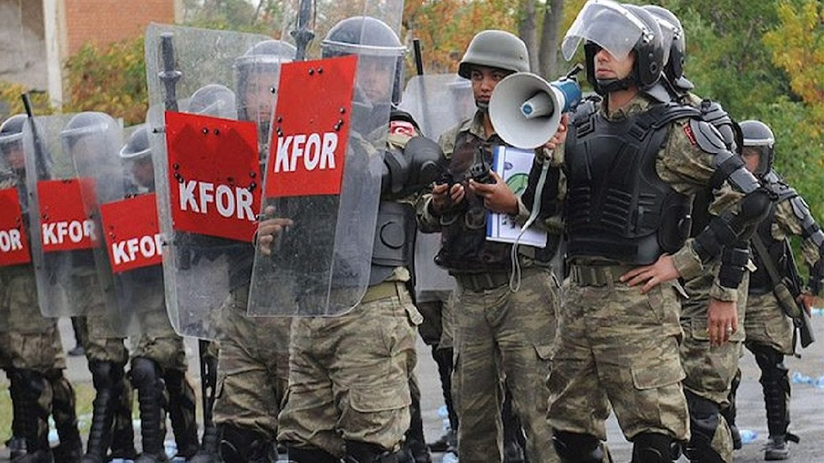 Türkiye, NATO'nun Barış Gücü komutasını devraldı