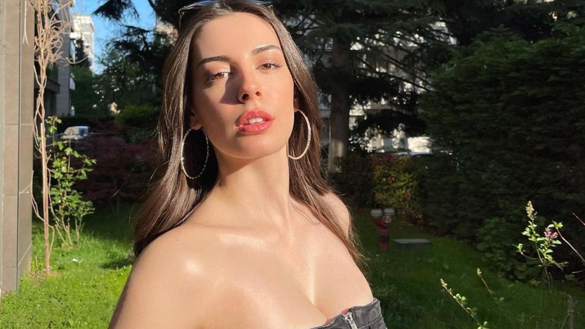 Kızılcık Şerbeti oyuncusu Selin Türkmen'in yaşı gündem oldu