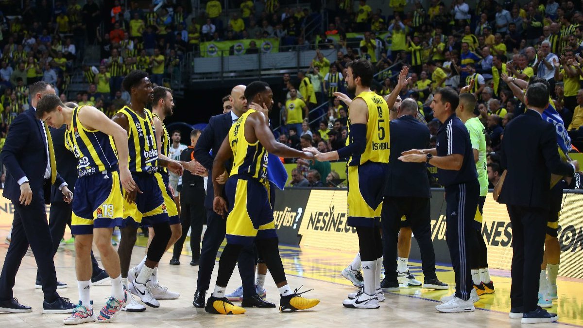Fenerbahçe Beko, Panathinaikos'u 83-69 mağlup etti