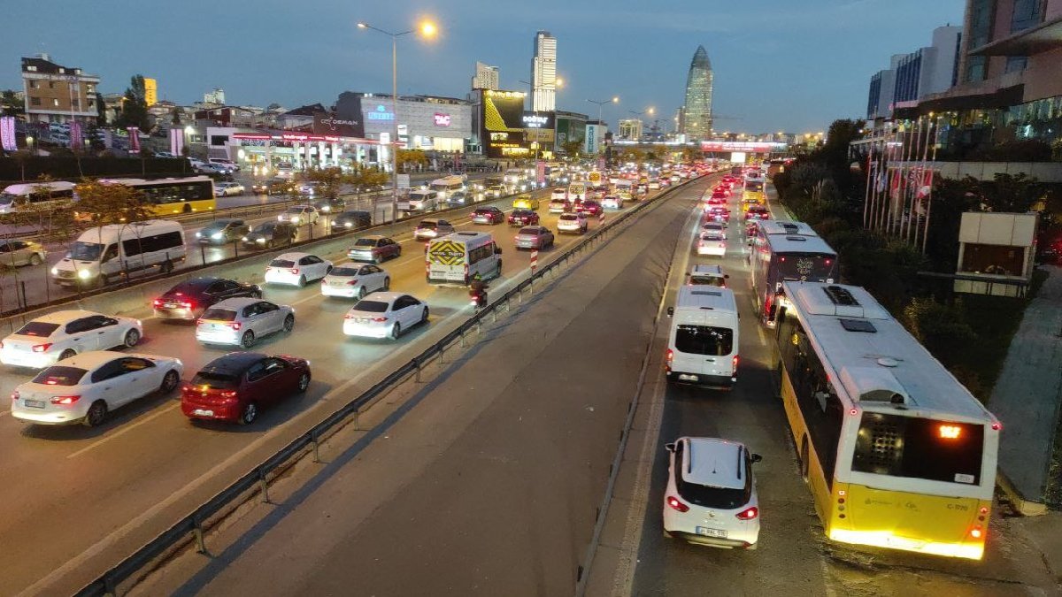 İstanbul'da trafik yoğunluğu