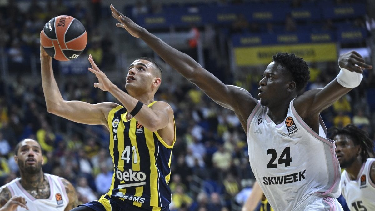 Fenerbahçe, ASVEL'i '100'ledi