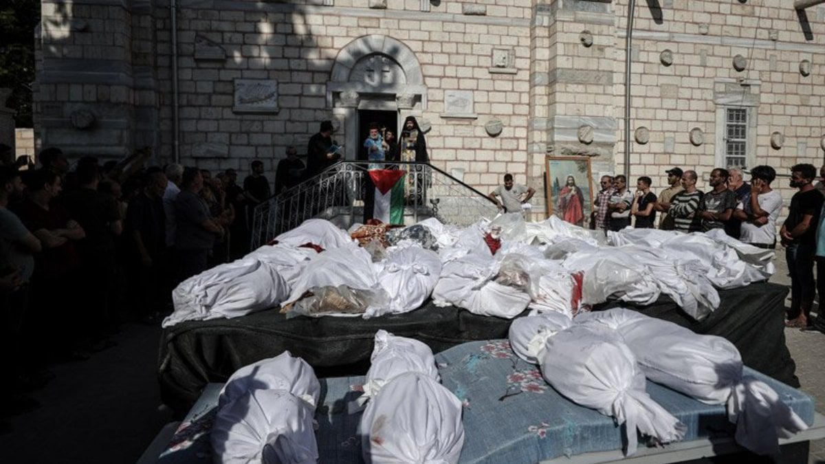 İsrail'in kilise saldırısında ölü sayısı yükseldi