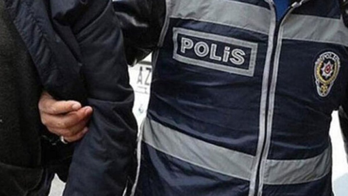 Ankara'da, Allah'a ve Atatürk'e hakaret edip bir kadına saldıran kişi yakalandı