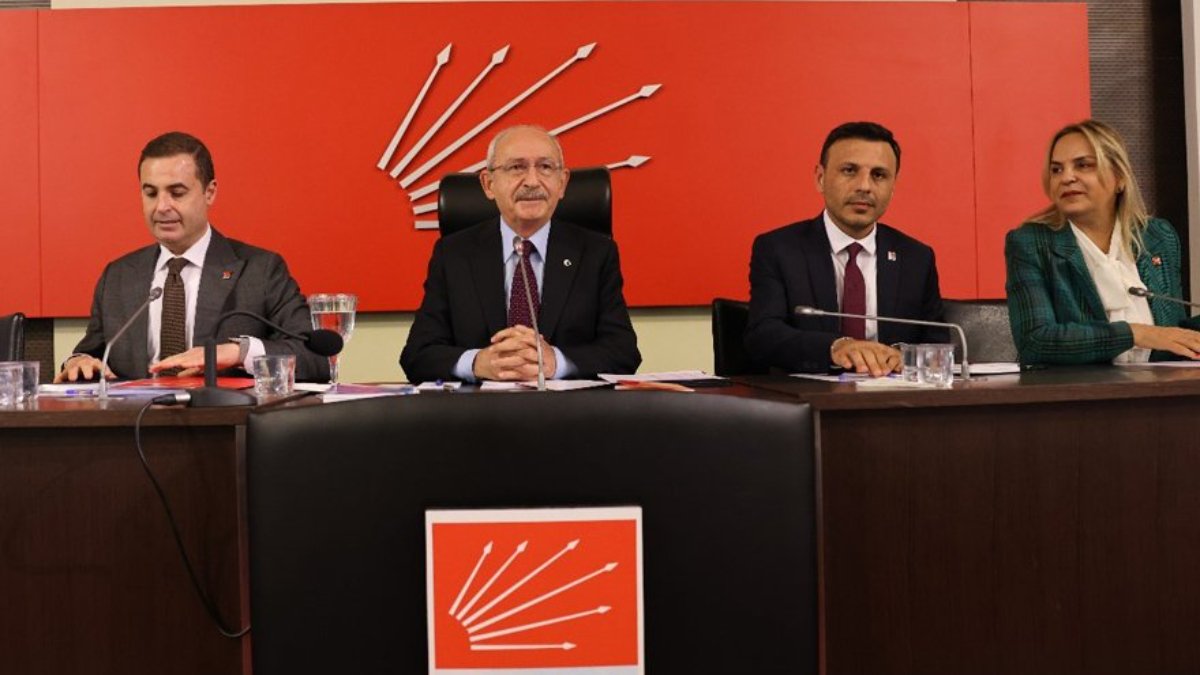 CHP, İstanbul ittifakı için tabanda işbirliği arıyor