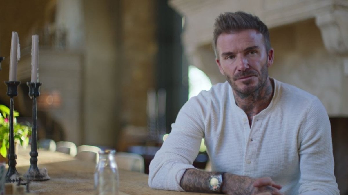 Beckham'ın belgeselinde gerçeği çarpıtmışlar: O gazete kupürünü değiştirmişler