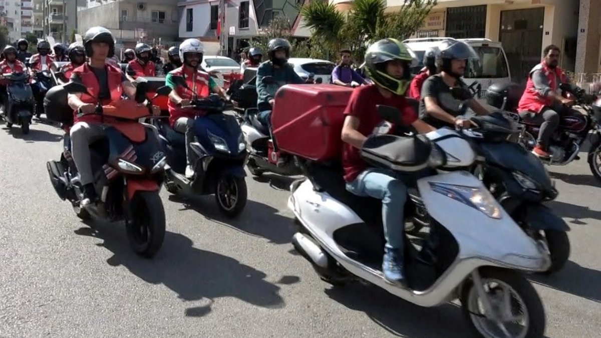 Mersin'de 20 yaşındaki motokurye Bilal kazada can verdi, meslektaşları sokağa çıktı