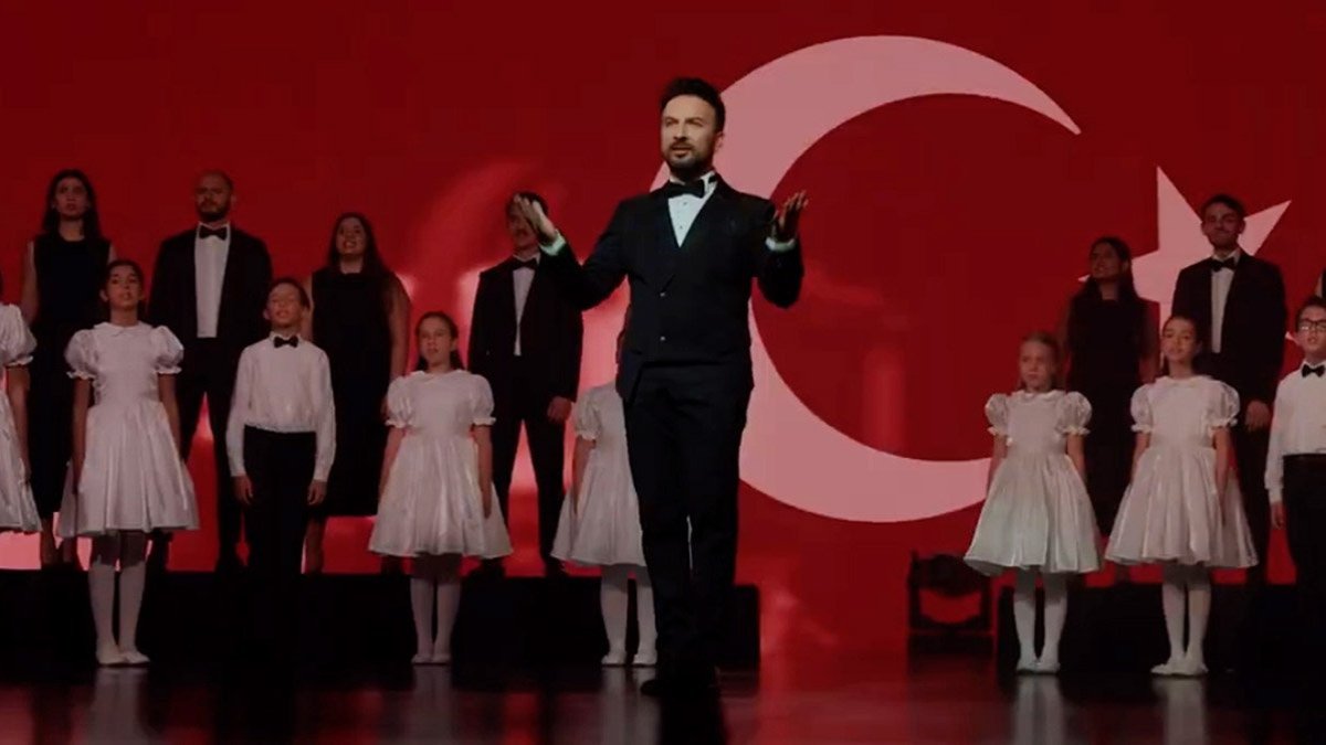 Tarkan'ın 100. yıl marşı gündem oldu