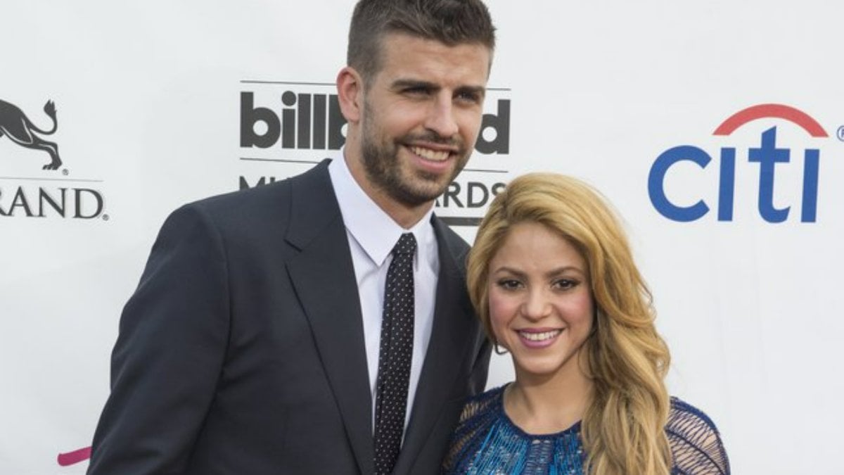 Shakira hayranlarından eski eş Piqué'ye tepki