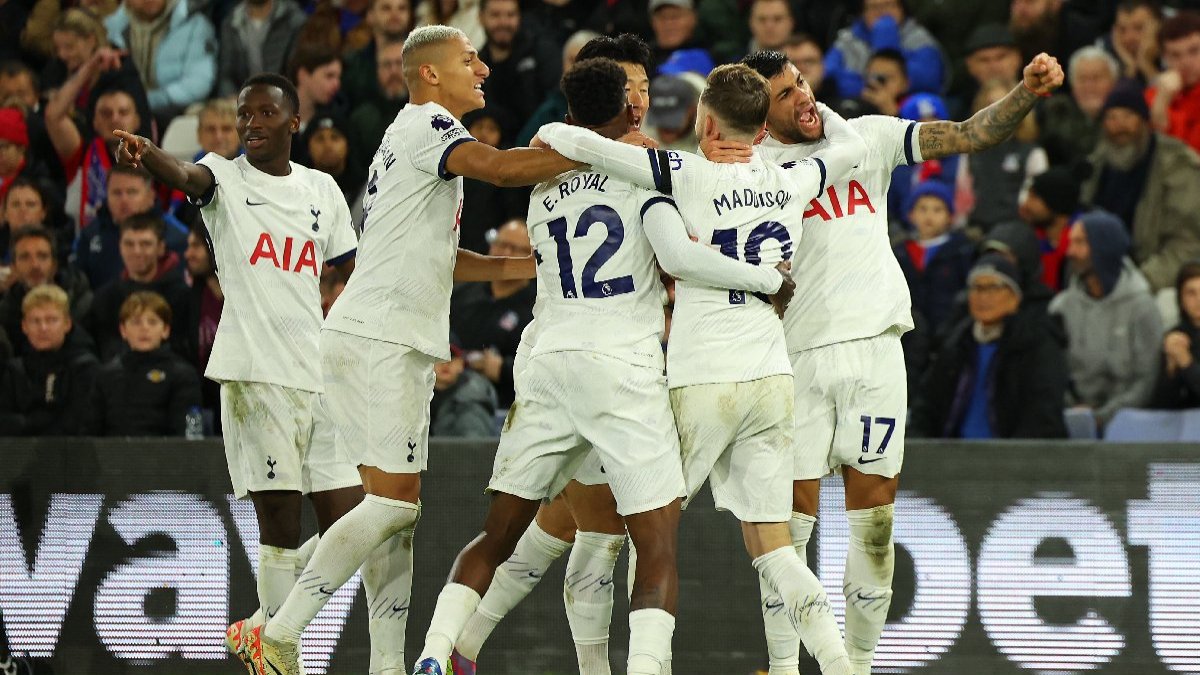 Lider Tottenham, Londra derbisinde hata yapmadı