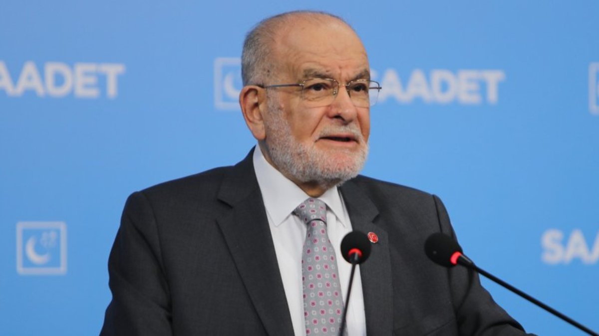 Karamollaoğlu: Cumhuriyetimiz; dün son kaleydi, bugün de öyledir