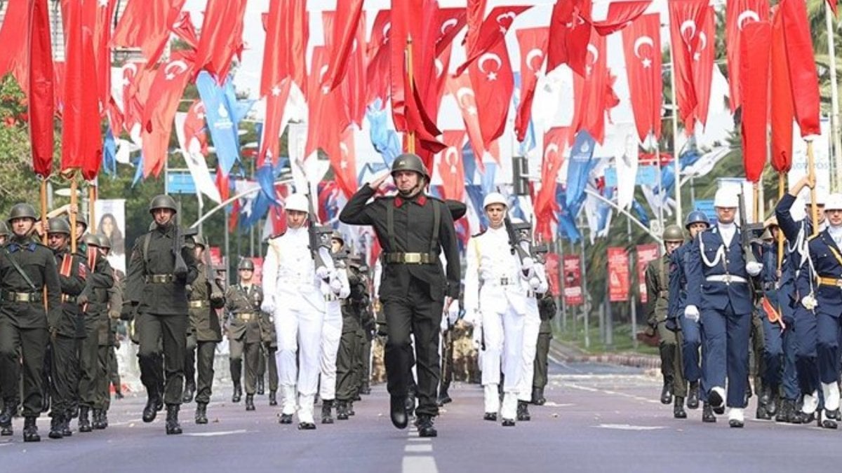 İstanbul'da Cumhuriyet Bayramı kutlamalarında bazı yollar kapalı olacak