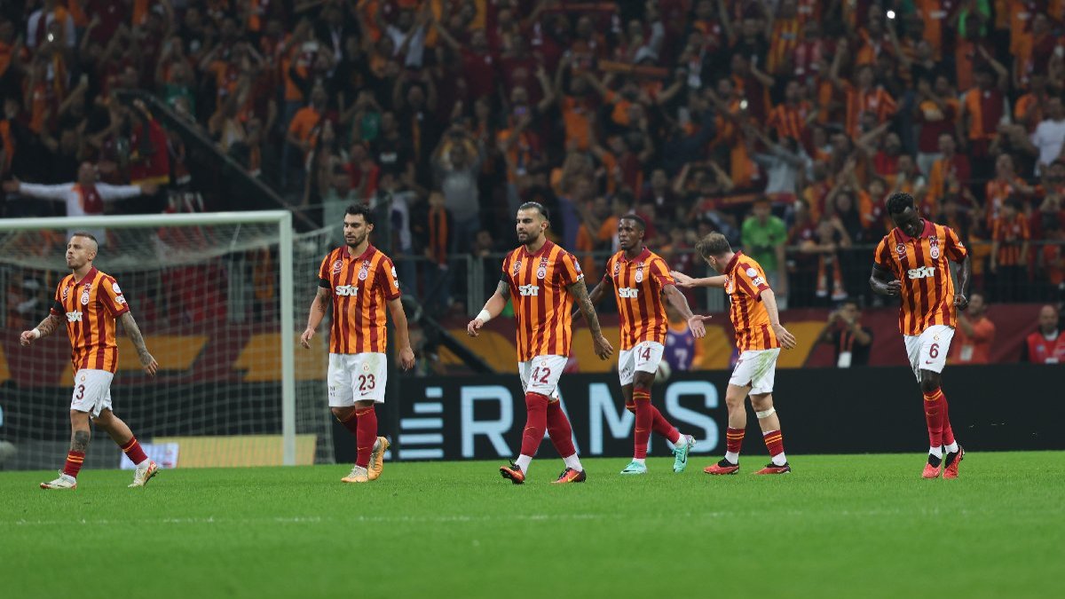 Galatasaray'ın iki farklı yüzü