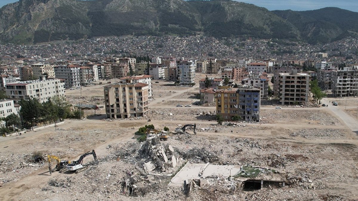 Depremin ardından ÇED zorunluluğu kaldırıldı