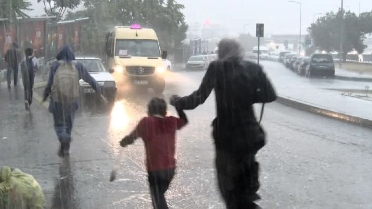 Meteoroloji'den hava durumu uyarısı: Hafta ortasına dikkat!