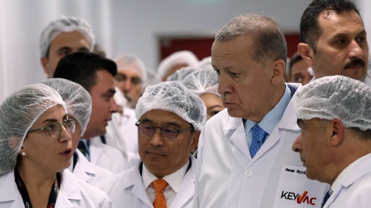 Erdoğan açıkladı: Hepatit A aşısı Türkiye'de üretilecek