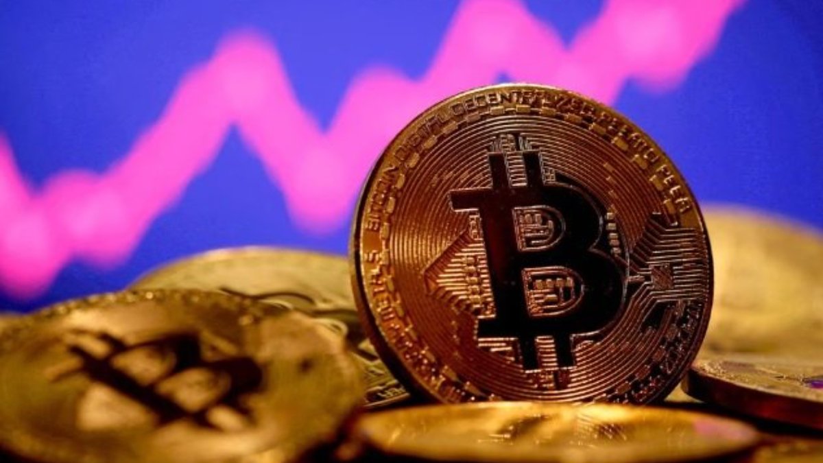 Bitcoin yeniden 17 ayın zirvesini gördü