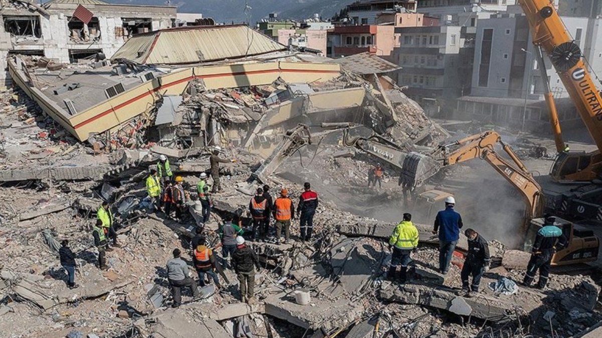 TÜBİTAK'tan diri fay taraması: 190 araştırmacı iki yıl boyunca çalışacak  