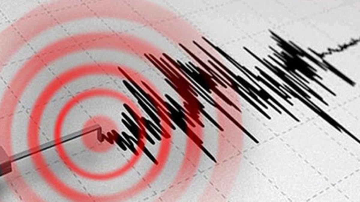 Ege Denizi'nde 4 büyüklüğünde deprem