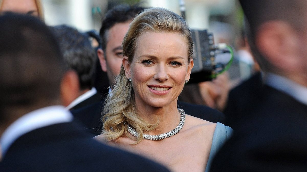 Ünlü oyuncu Naomi Watts menopozla mücadelesini anlattı