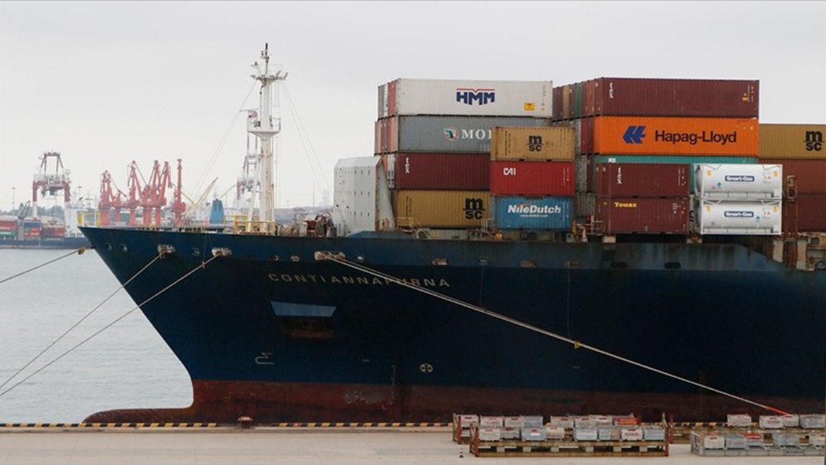 Bölgesel rakiplerin ihracatı artarken Çin'in ihracatı 6 aydır düşüşte