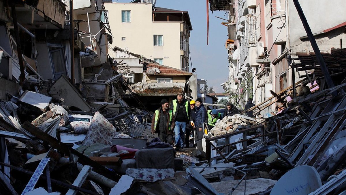 Hatay'da depremden 275 gün sonra enkazdan ceset çıktı