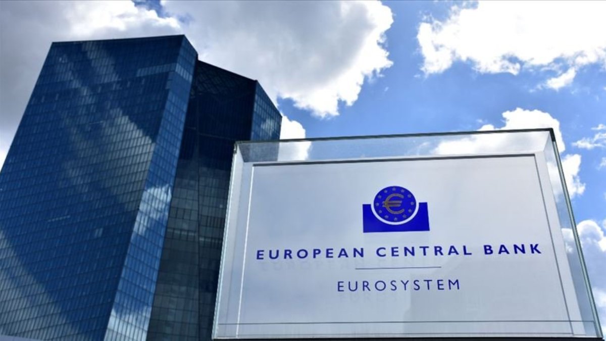 IMF: ECB faizi yüzde 4'te tutmalı