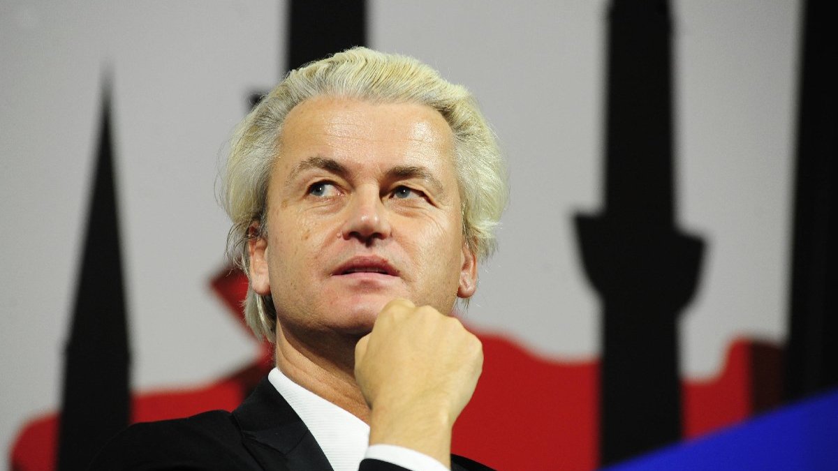 Erdoğan'a hakaret eden aşırı sağcı siyasetçi Geert Wilders, seçimlerde kritik konuma geldi