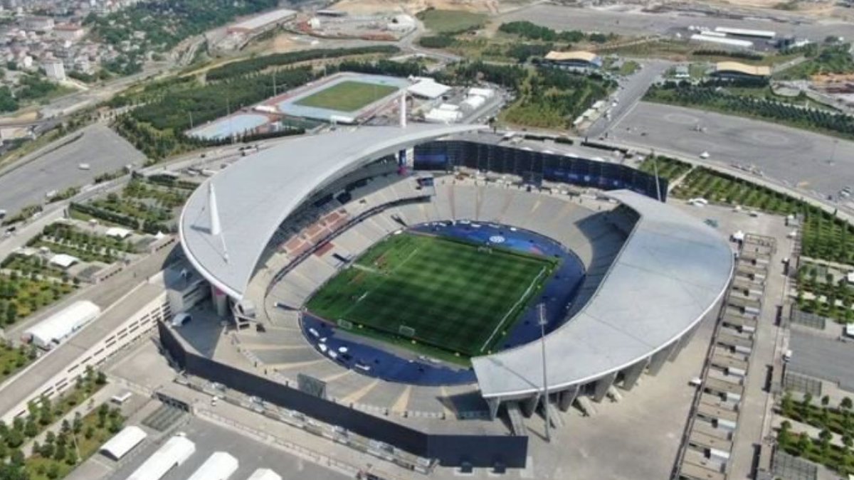 Galatasaray'dan başvuru: 100. yılda Atatürk Olimpiyat Stadı'nda!