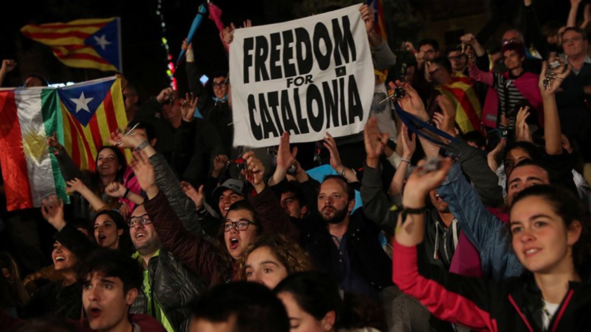 İspanya'da Katalonya sorunu gölgesinde hükümet kuruluyor