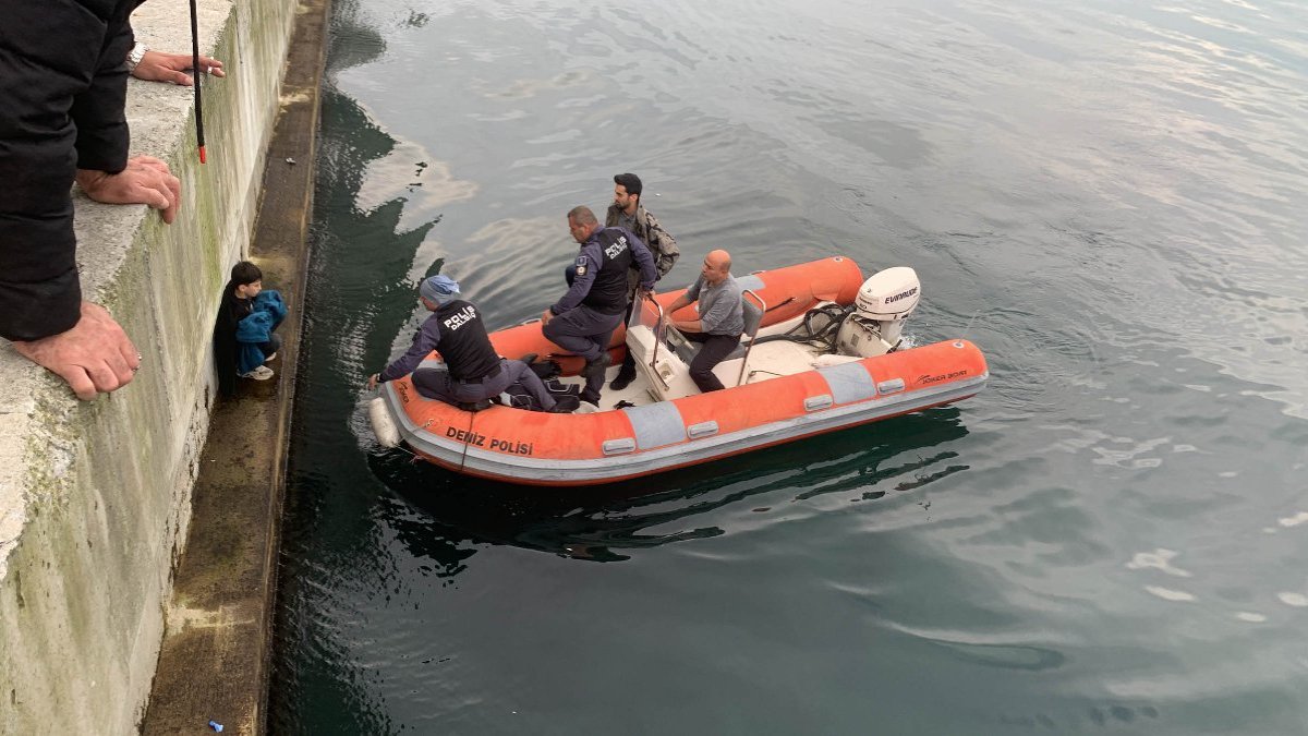 Rize'de denize düşen çocuk kurtarıldı