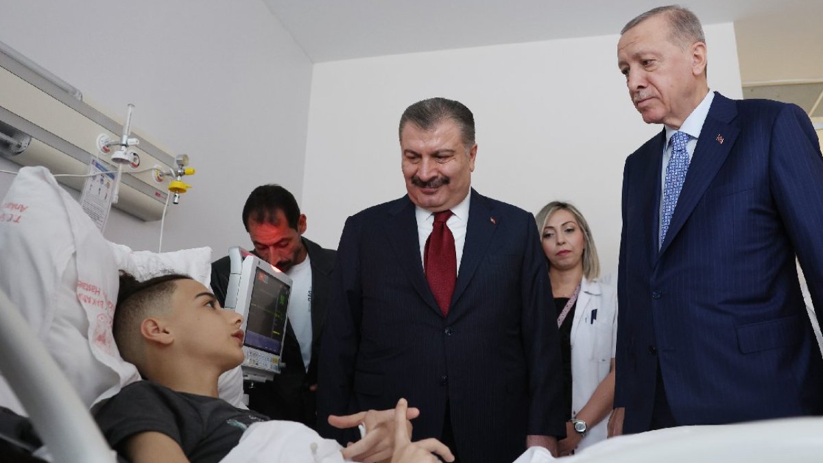 Erdoğan Gazze'den getirilen hastaları ziyaret etti