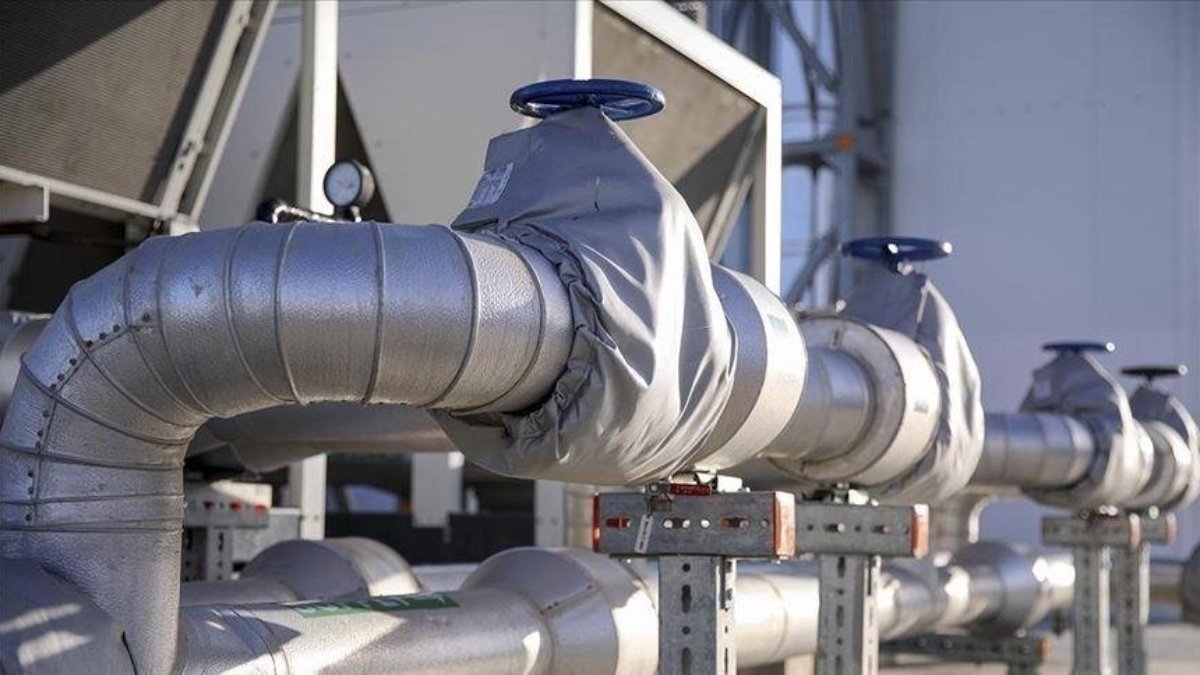 Cezayir ile gaz ithalatı anlaşması 3 yıl uzatıldı