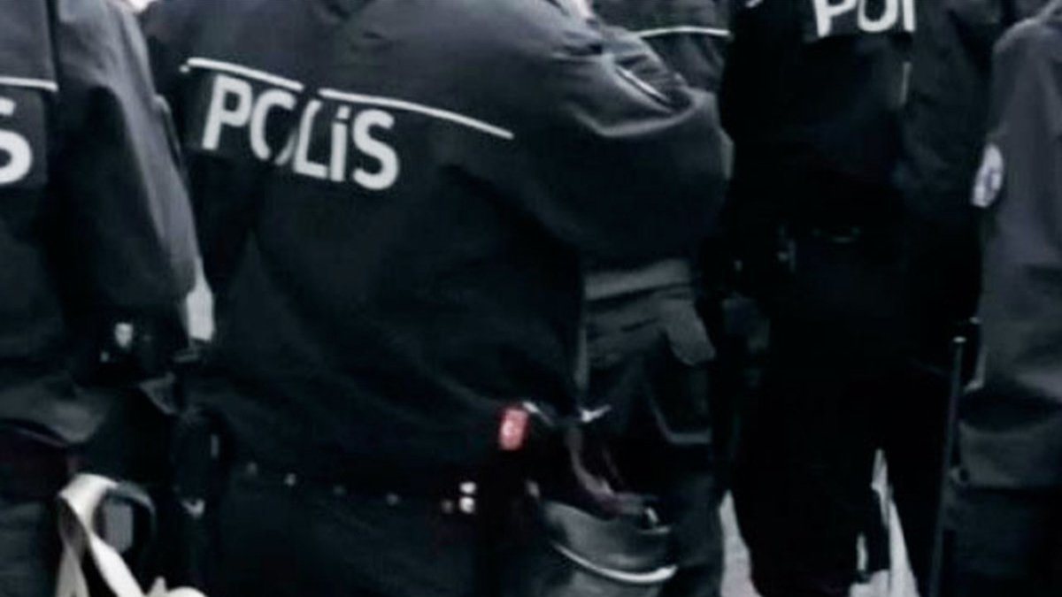 Polis İstanbul'un 39 ilçesinde teyakkuza geçti