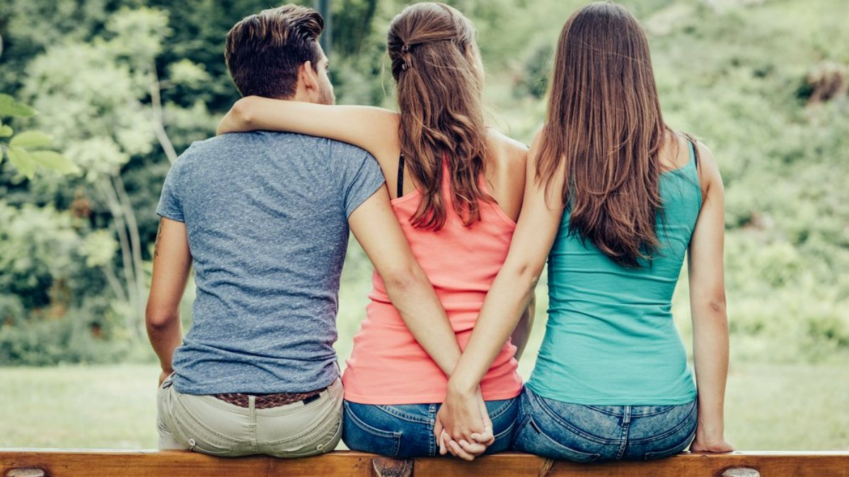 Çarpıcı araştırma: Aldatanlar daha mutlu bir evlilik sürdürüyor