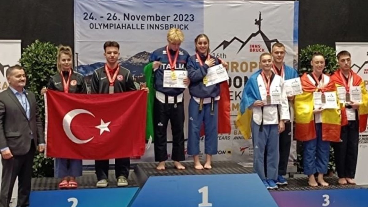 Milli tekvandocular, Avrupa Poomsae Şampiyonası'nda 5 madalya kazandı