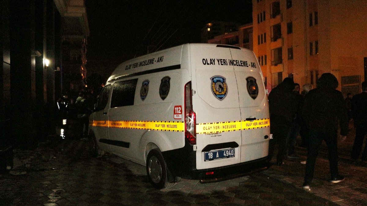 Çankırı'da koca vahşeti: Çocuklarının gözü önünde öldürdü
