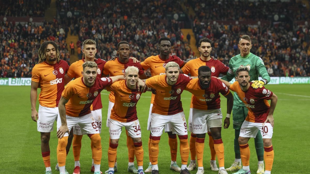 Galatasaray'da Davinson Sanchez sakatlandı