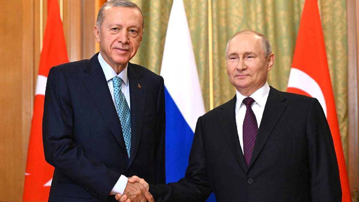 Financial Times: Türkiye'den Rusya'ya askeri malzeme satışı arttı