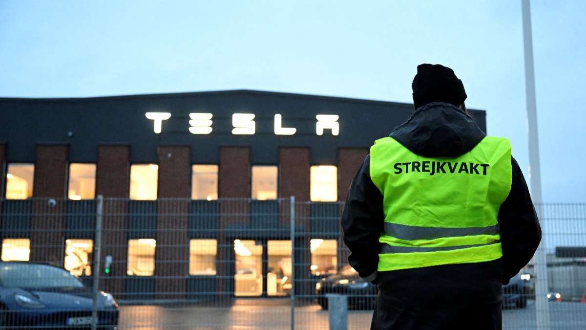 İsveç'te Tesla krizi