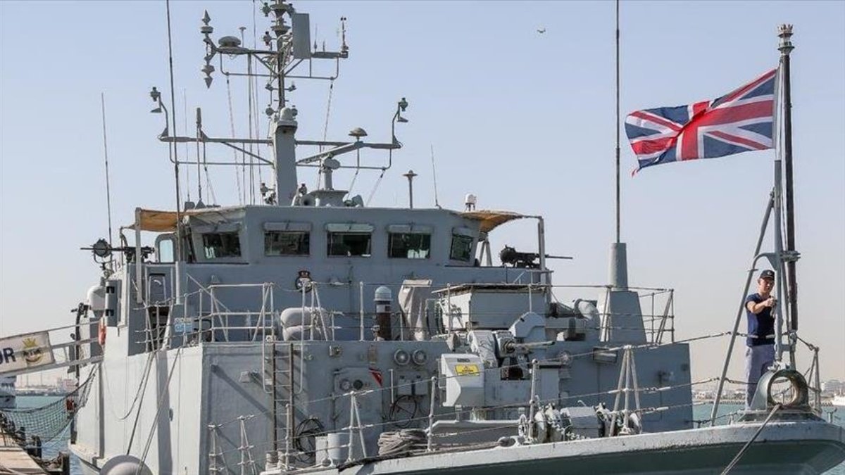 İngiltere Basra Körfezi'ne 6'ncı askeri gemisini yolladı