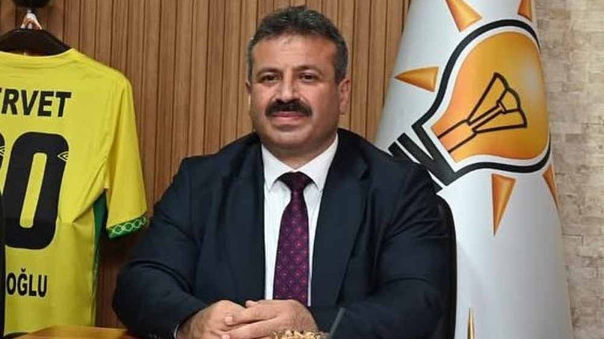AKP'li başkan Servet Alibekiroğlu görevinden istifa etti